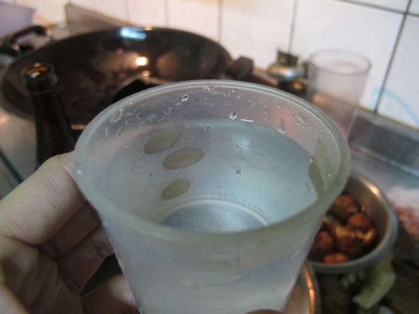 米酒2個8分滿杯