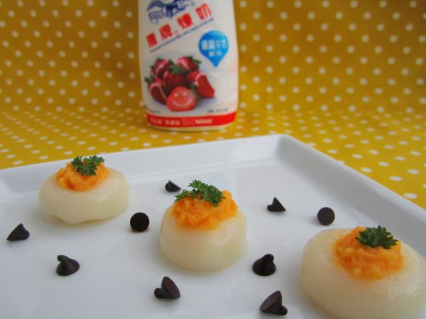 填入作法1的地瓜煉乳饀就完成囉~~