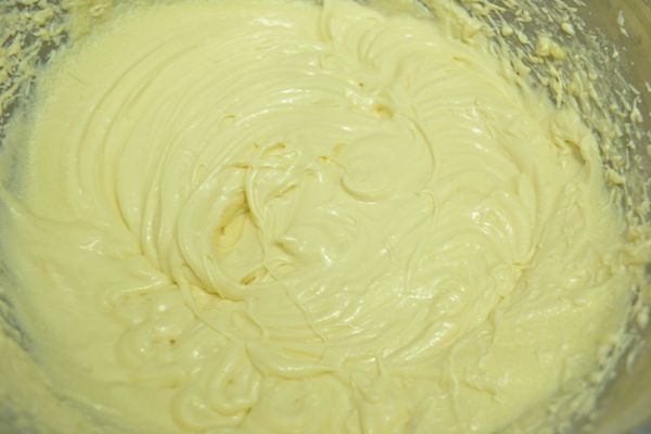 攪拌成麵糊。