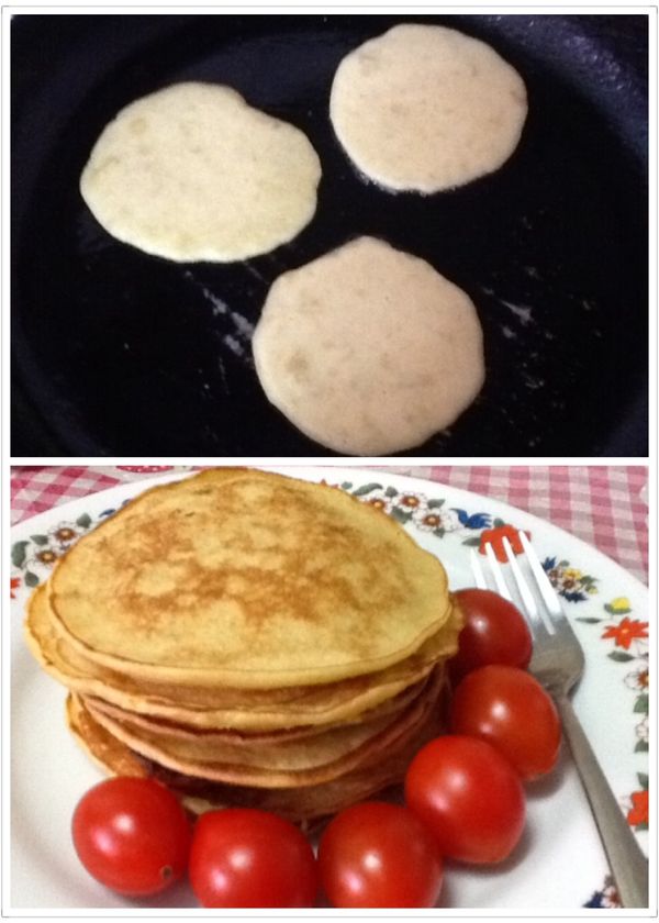 平底鍋開小火，用紙巾擦一層油，熱鍋後用湯匙每個舀一湯匙下鍋，成型時即可翻面，煎至雙面金黃色即可。