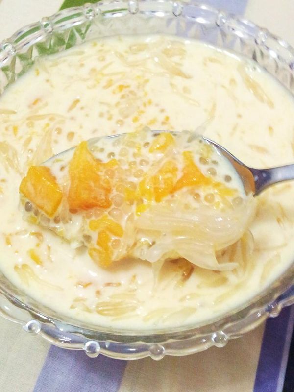 好吃又低卡的健康版楊枝甘露完成~