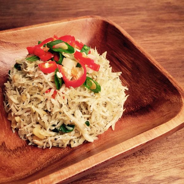 最後撒上蔥花，美味上桌