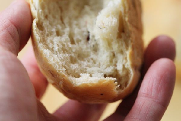 拿麥(玉米)片來做麵包如何？
答案是超乎想像鬆軟…(真的)