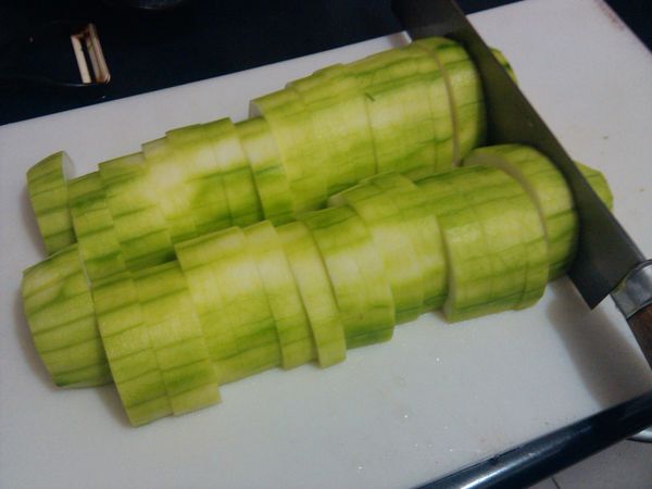 絲瓜去皮切塊