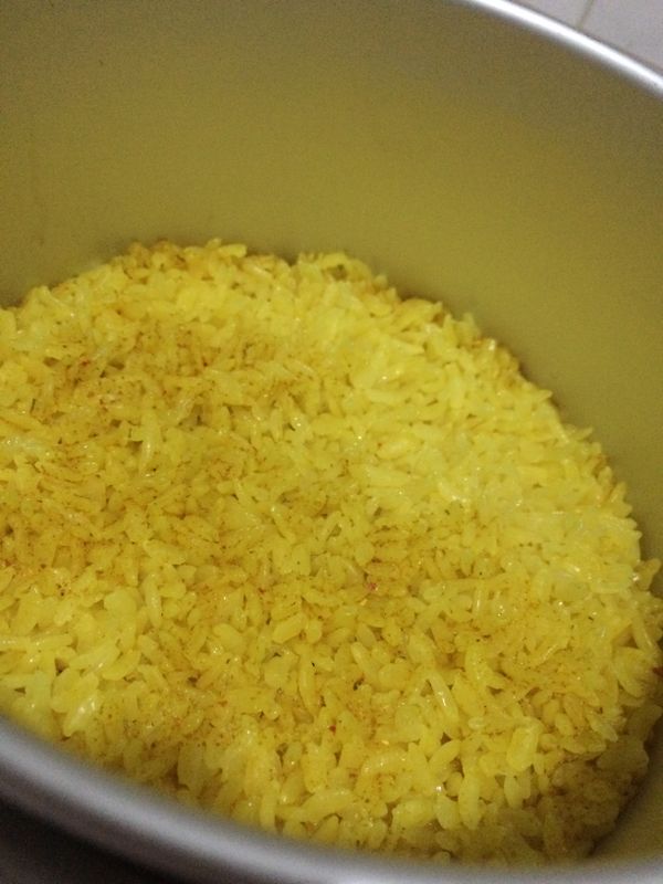 飯煮出來就會有咖哩的香味。