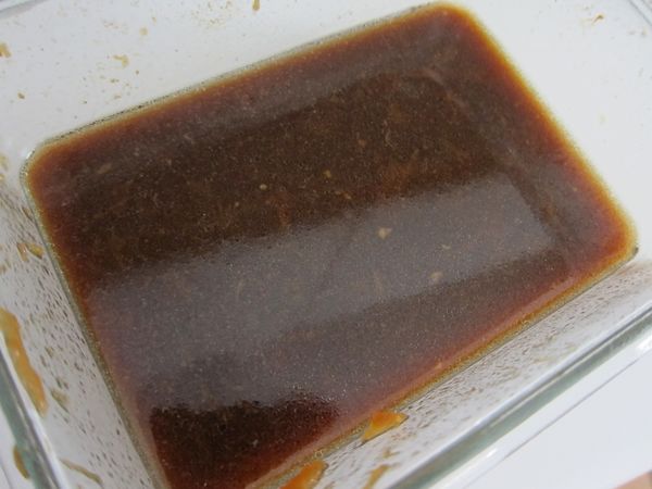 剩餘滷汁有1.5杯(量米杯)。