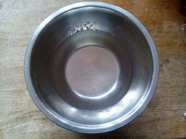 吉利丁片泡冷水~