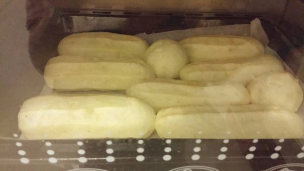 烘烤180度10分鐘,接著170度5分鐘(烘烤時間依照烤箱均有不同)