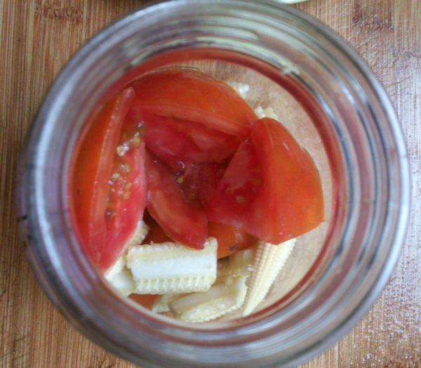 第三層放水果、玉米筍