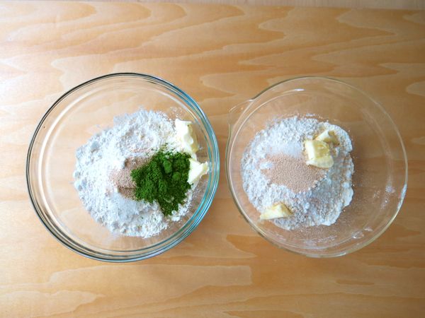 將材料Ａ平均分成１／２二份，其中一份加入材料Ｂ。