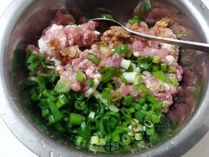 將所有材料拌勻備用