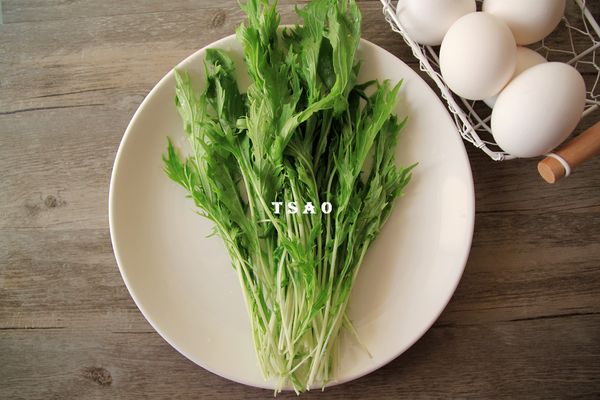 水菜適合在溫暖微涼的氣候中生長，臺灣的氣候一年四季皆可種植。可選擇細小一點的水菜口感會比較嫩。