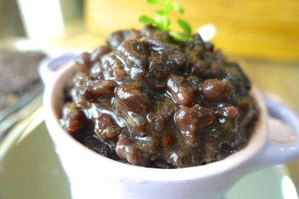 帶顆粒紅豆餡的製作請參考：
https://www.youtube.com/watch?v=NoUMh6wpR70