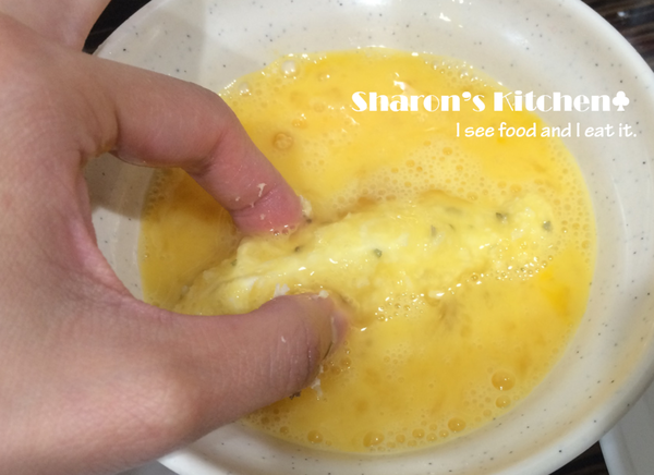 重複一次(作法2)沾上一層蛋液