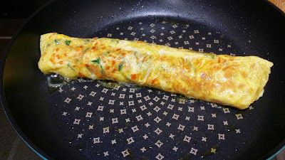 全部捲好關火後，放在鍋子裡定型。