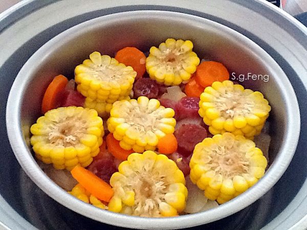 電鍋電源跳起，再悶10分鐘即可。