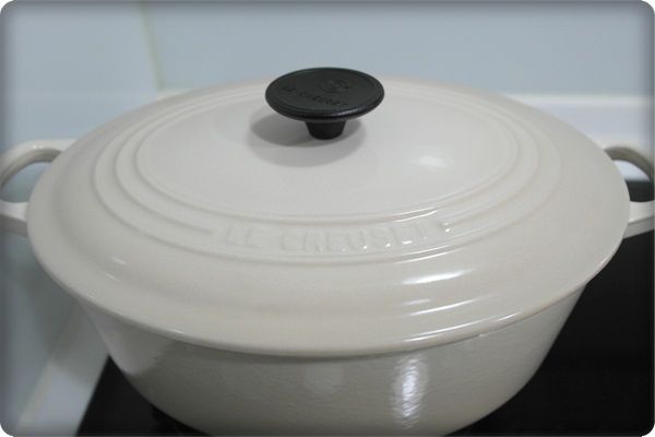 開中火滾了之後蓋上鍋蓋轉小火熬約1小時!!