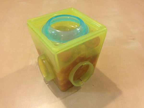 稍微涼了就可以蓋上蓋子冷藏，只要記得不要讓菜色太油，放涼的義大麵也很好吃（但白醬不建議啦）