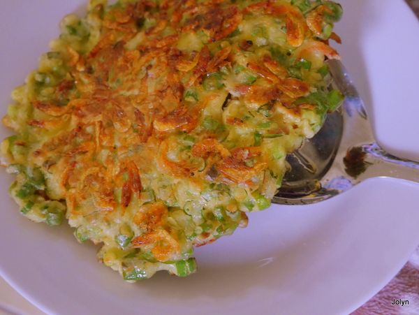 煎起可底部留空隙讓煎餅可以散熱不會潮軟