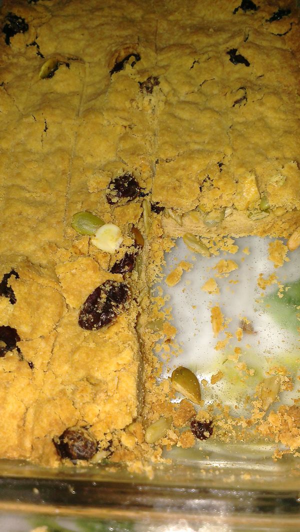 被我偷吃一大塊....真的很好吃