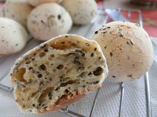 放入預爐170度好的烤箱中 烘烤20~25分鐘