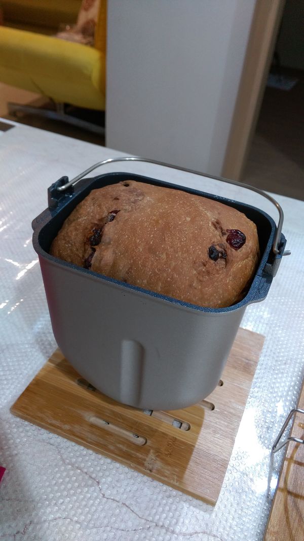 4小時20分鐘...後! 終於出爐了! 馬上拿出來稍微放個兩分鐘左右