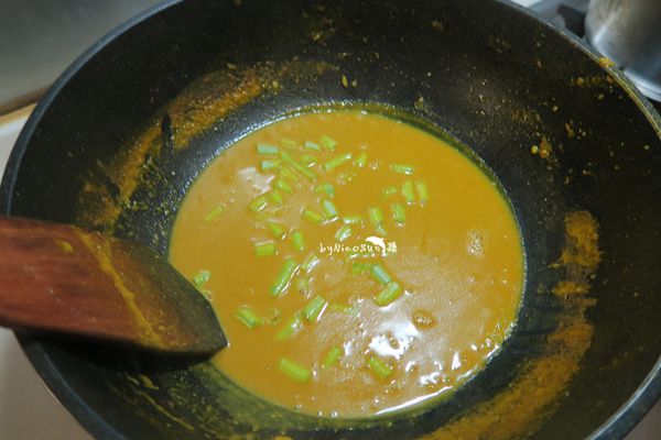 加入四季豆煮3.5分