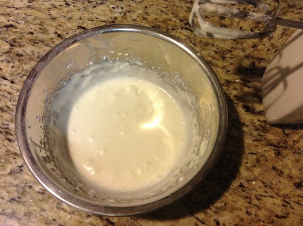 用低速攪打均勻