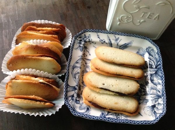 米蘭諾巧克力餅乾,是美國最好吃的餅乾之一!會不知覺的,令人一片接一片的品嘗!~