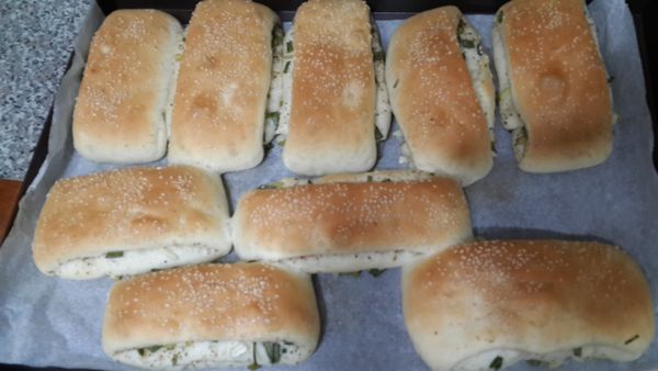 烤箱預熱上下火約180度烤約18~20分鐘即可