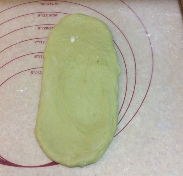 翻面，光滑面朝下。