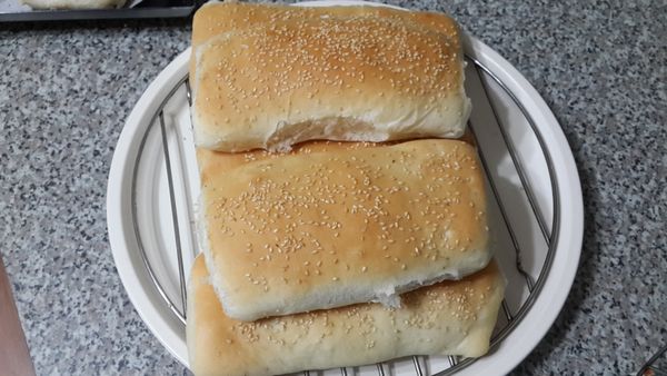 烤箱預熱上下火約180度烤約18~20分鐘即可