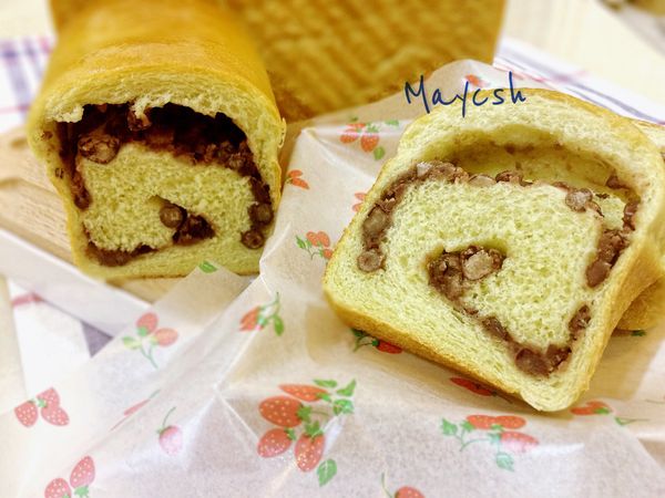 切面好美呀！
非常Q彈鬆軟喔，連挑嘴的老爺都額樂呢^^