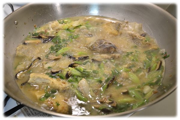 再煮開後,依個人的喜好，增添鹽巴後，即可起鍋。