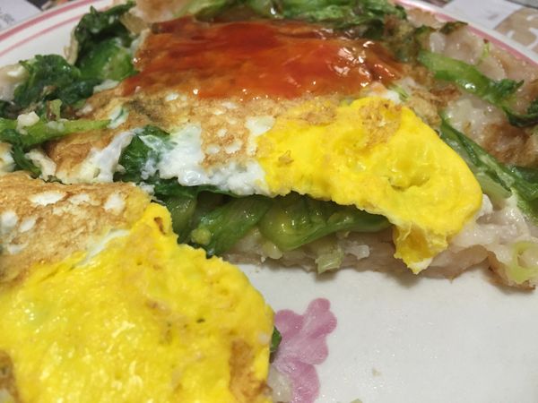 青菜清脆、麵皮軟Q，加上蛋香好滋味！：D