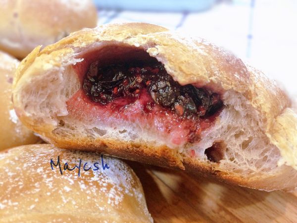 一口咬下還會爆漿喔～