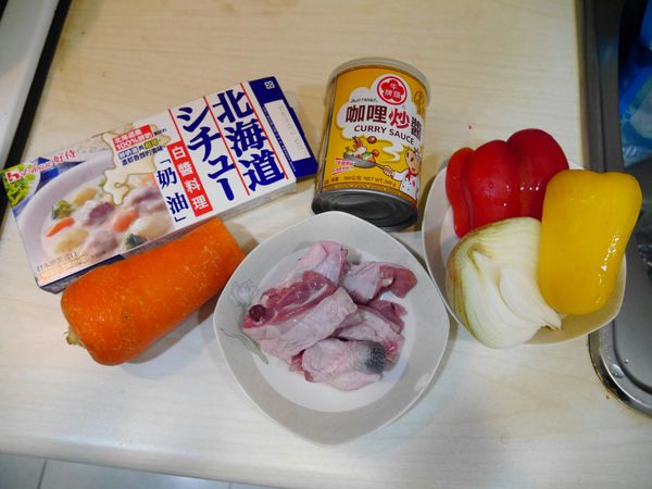 備料(蝦頭忘了拍到)