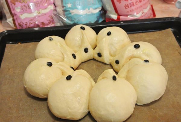 變化版餐包（最後發酵完成的樣子）