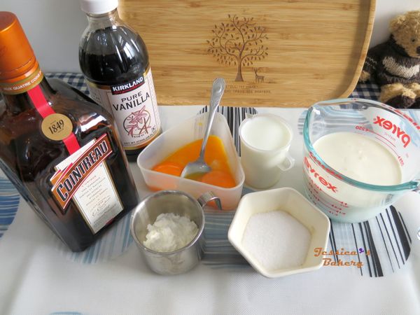 備好食材，牛奶可用豆漿取代，約可做3~4個小馬克杯的份量。