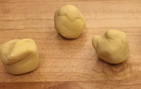 將a.b分成適當的份量