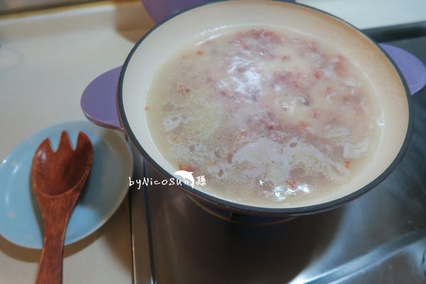 2杯米.3.5杯高湯煮滾後轉小火