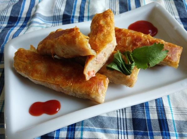 美味上桌了～你還等什麼，快呼朋引伴一起來嘗美食吧～