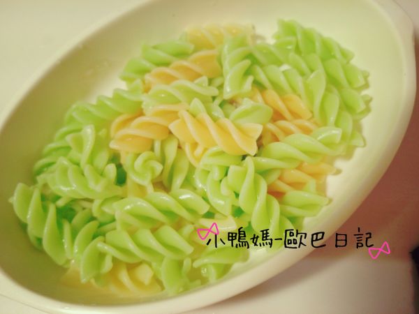 撈起的麵，瀝水
【麵可以選擇低納哦】