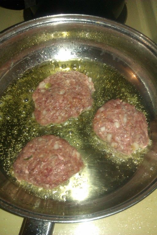 ★也可以順便做成大塊一點的漢堡肉。