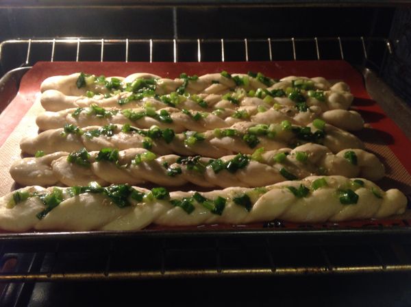 放入已經預熱好的烤箱內,約烤 12-15 分鐘