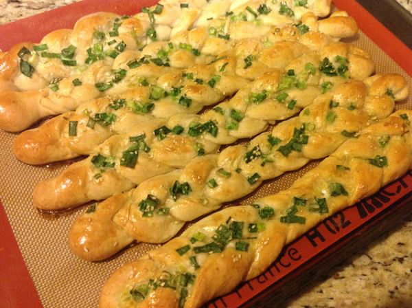 烘烤好拿出烤箱待涼