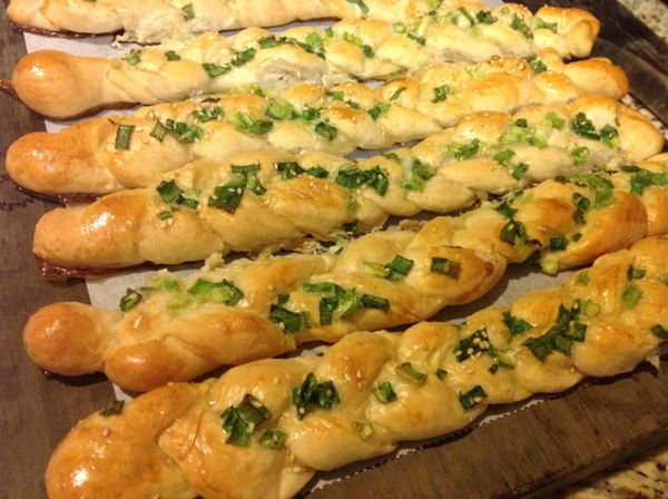 這時整個屋裡充滿了香味四溢的蔥香味,很幸福呢!