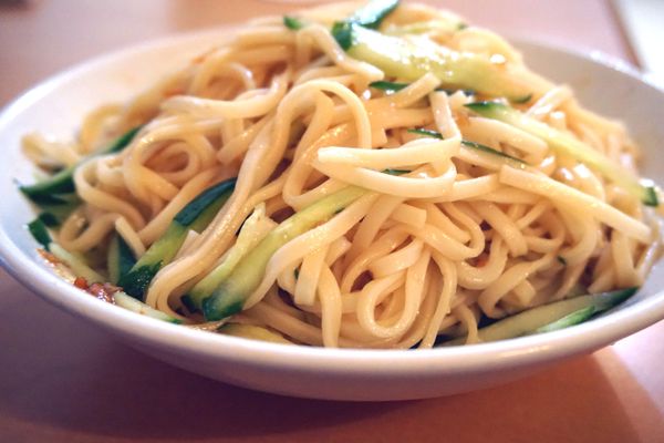 食材及醬料均勻拌一拌就很好吃了!!!