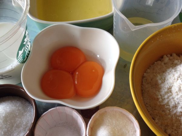 材料備妥 粉類過篩