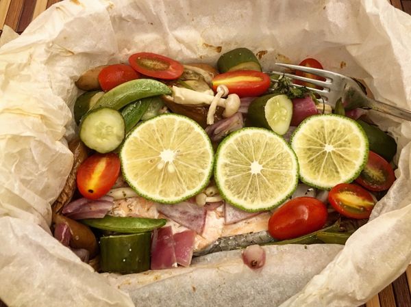 出爐擠上幾滴檸檬汁拌一拌即可